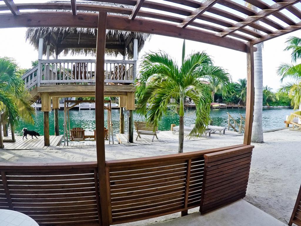 Dolce Cabana Waterfront Suites Placencia Экстерьер фото