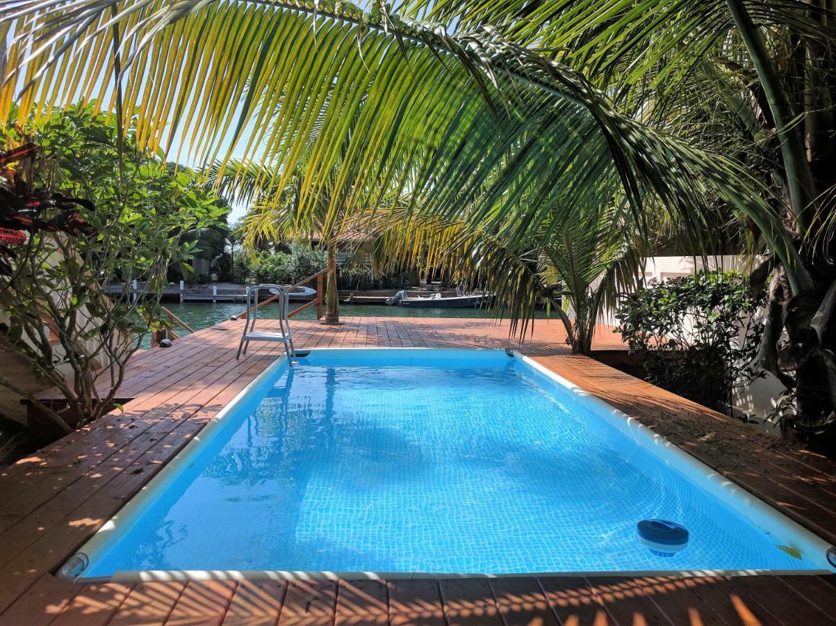 Dolce Cabana Waterfront Suites Placencia Экстерьер фото